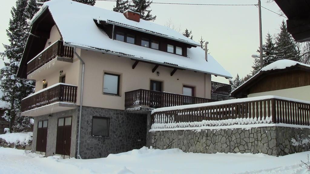 Tourist Farm Pacnik Hotel Resnik Exterior foto